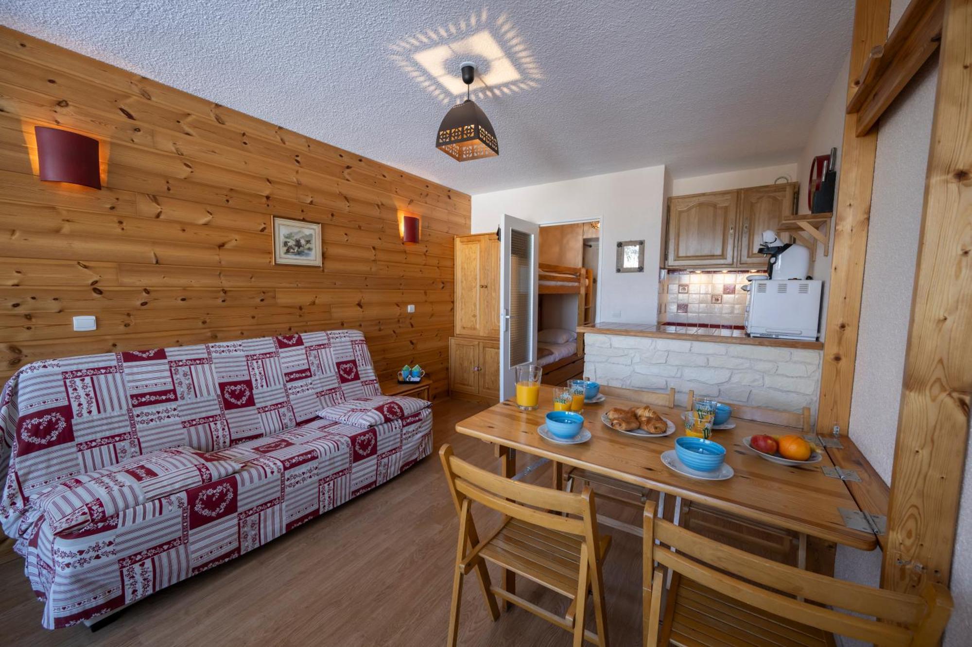 Ferienwohnung Doux Crepuscule - Au Bord Des Pistes - Parking Enchastrayes Exterior foto